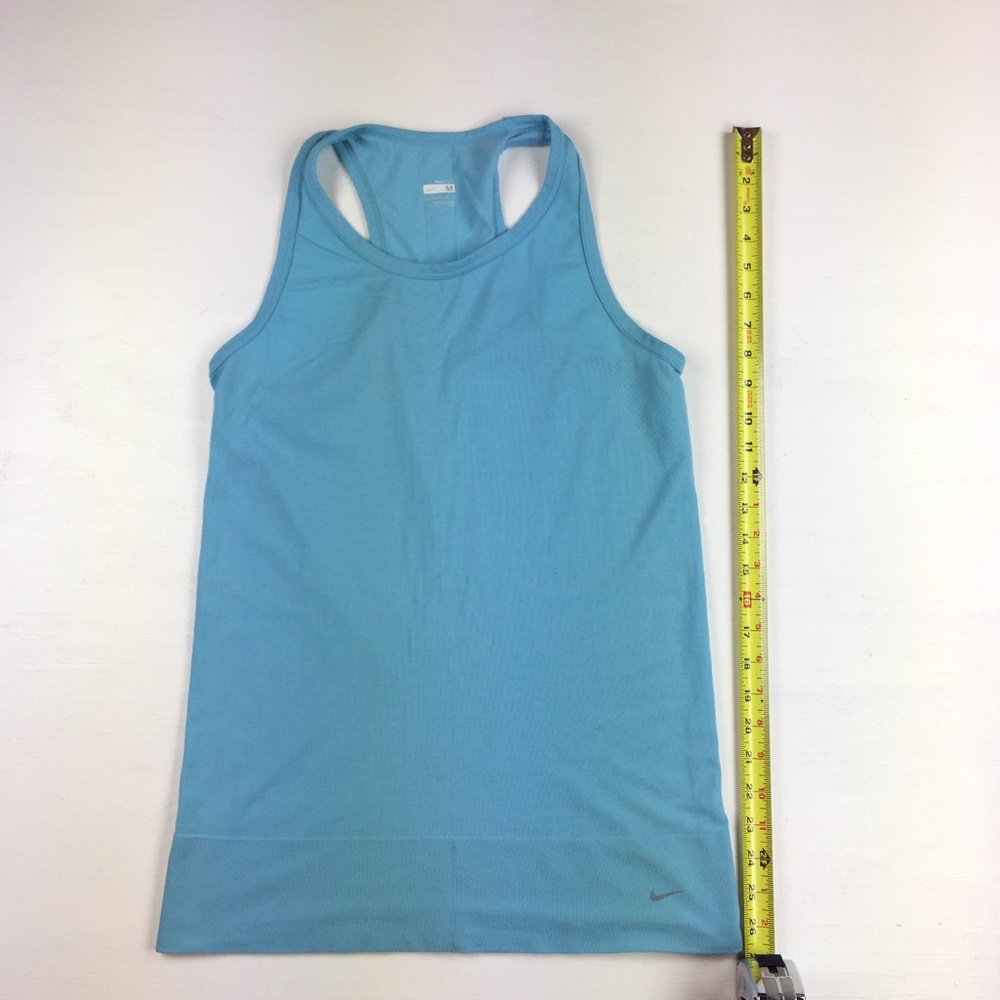 Nike women's medium ultra light tank racer back